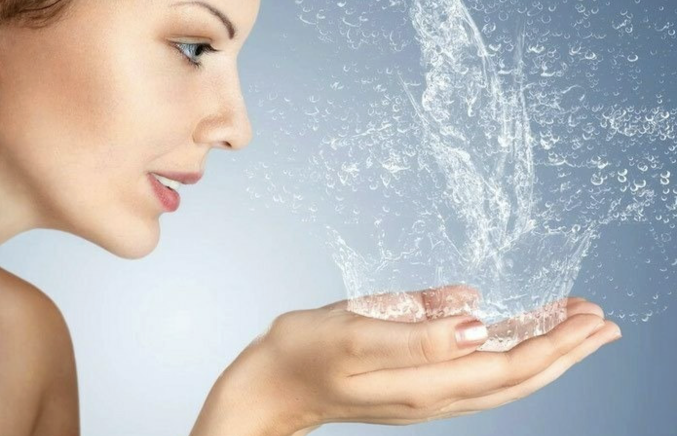 Ilustrație: termeni și transparență în skincare